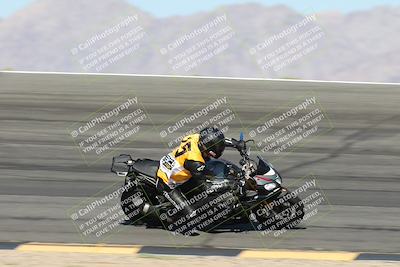 media/May-10-2025-Race Pace (Sat) [[db32fef2da]]/Vested/3-Bowl Set 1 (9am)/